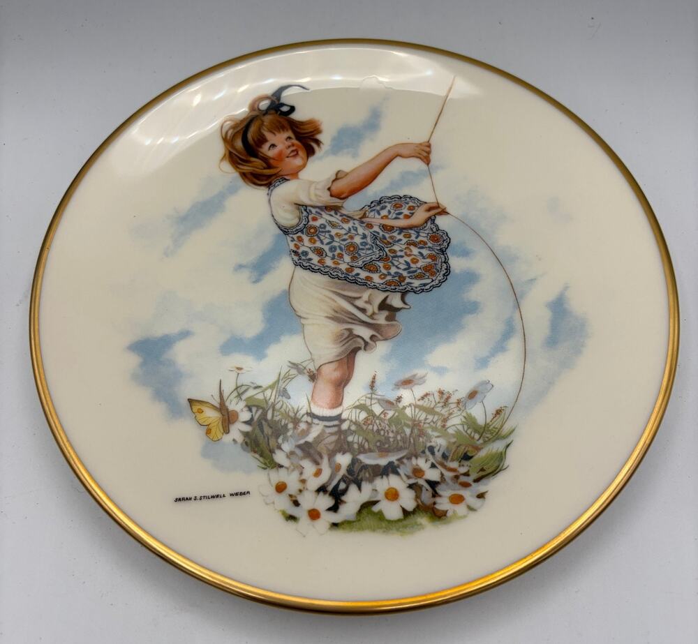 Sarah S. Stilwell Weber Royal Devon 1977 Plate #477 “Springtime Breezes”